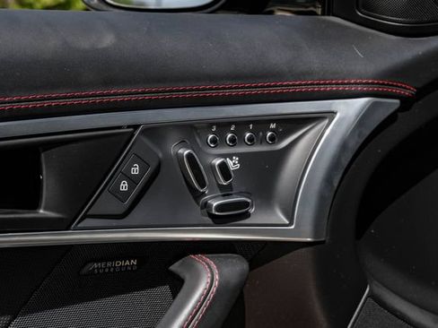 Used 2021 Jaguar F-TYPE R AWD/4WD image 48