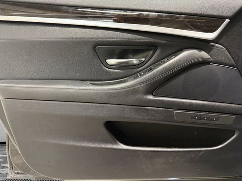 Used 2011 BMW 528i Sedan RWD image 19
