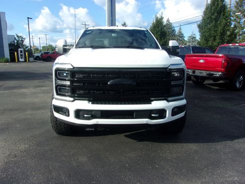 Certified 2024 Ford F250 Platinum image 10