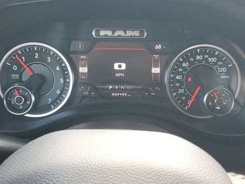 Used 2023 RAM 1500 Laramie AWD/4WD image 19