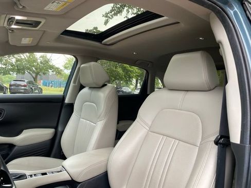 Used 2024 Honda HR-V EX-L image 2