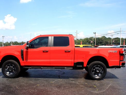 Used 2023 Ford F250 XL w/ STX Appearance Package image 12
