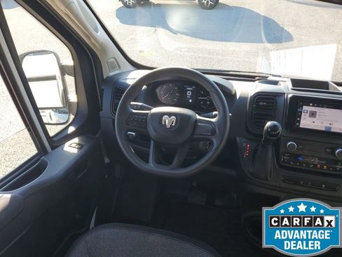 Used 2024 RAM ProMaster 2500 image 16