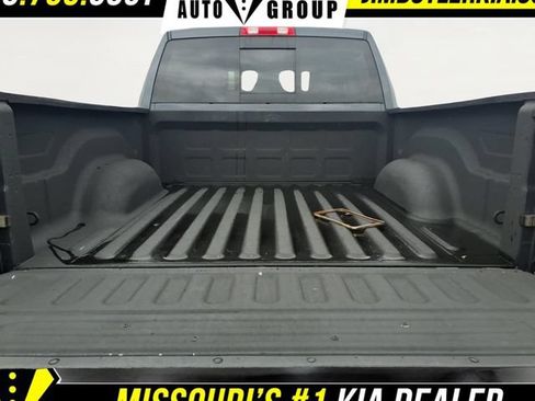 Used 2016 RAM 1500 Classic SLT w/ Luxury Group AWD/4WD image 19