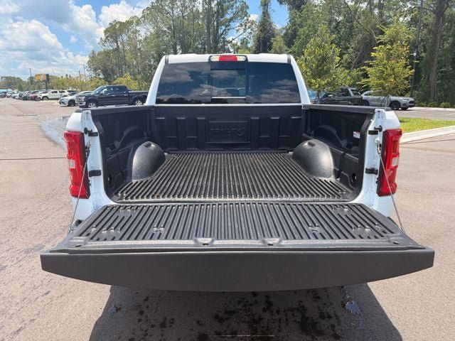 Used 2026 RAM 1500 Laramie AWD/4WD image 10