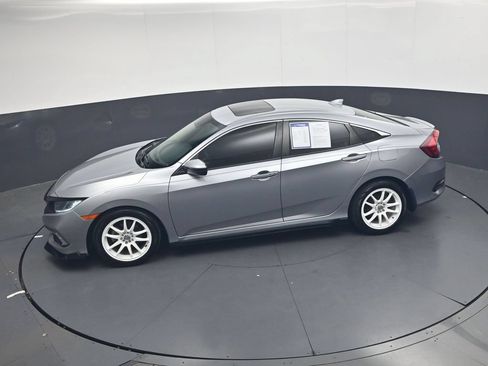 Used 2019 Honda Civic EX image 34