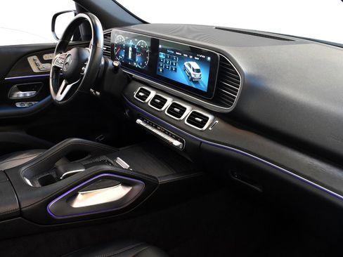 Used 2022 Mercedes-Benz GLE 350 4MATIC w/ AMG Line Exterior image 24