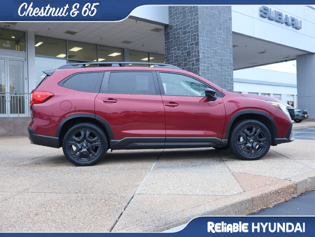 Used 2024 Subaru Ascent Onyx Edition AWD/4WD image 7