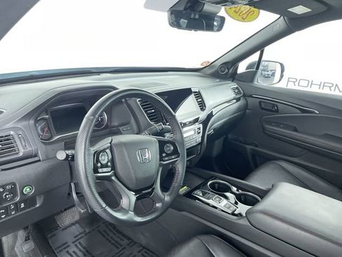 Used 2024 Honda Passport Black Edition image 19