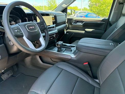New 2026 GMC Sierra 1500 SLT w/ SLT Premium Plus Package AWD/4WD image 19