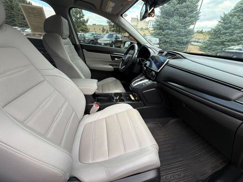 Used 2022 Honda CR-V Touring image 17
