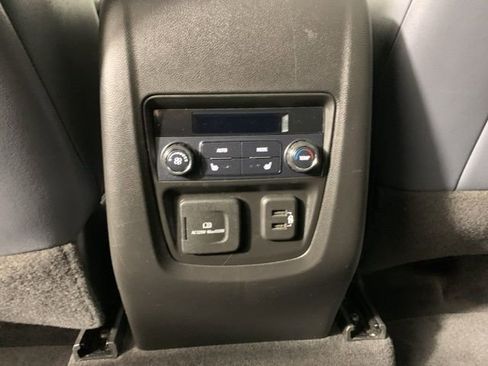 Used 2021 Buick Enclave Premium w/ Sun and Sites Package AWD/4WD image 36