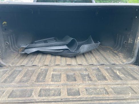 Used 2016 GMC Canyon SLT image 18