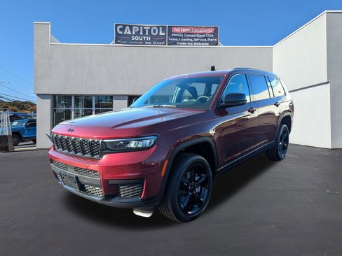 New 2025 Jeep Grand Cherokee L Altitude image 6