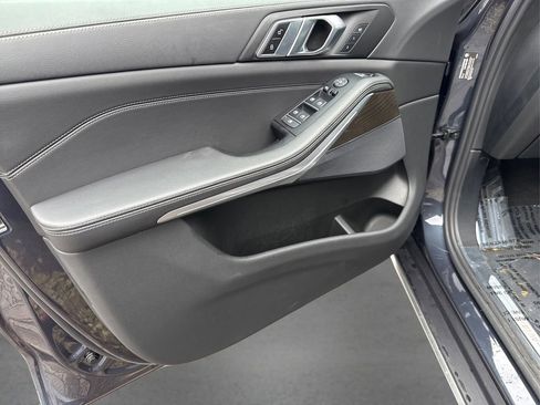 Used 2022 BMW X5 xDrive40i w/ Climate Comfort Package image 26