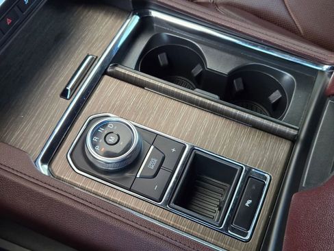 Used 2024 Ford Expedition Max Limited RWD image 20