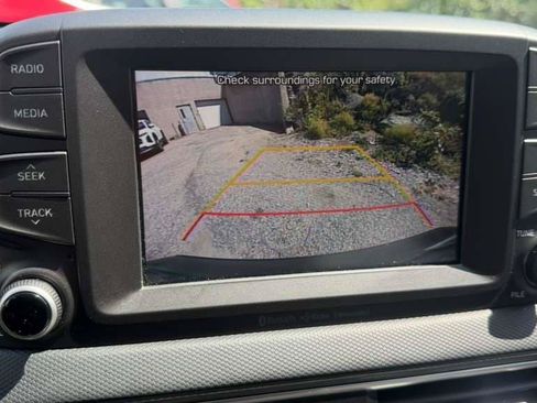 Used 2021 Hyundai Kona SEL w/ Cargo Package AWD/4WD image 28
