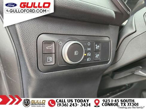 Used 2020 Ford Escape Titanium w/ Titanium Premium Package 2.0 FWD image 23
