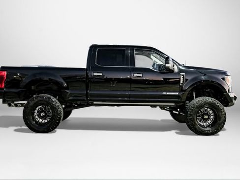 Used 2020 Ford F250 Limited image 5