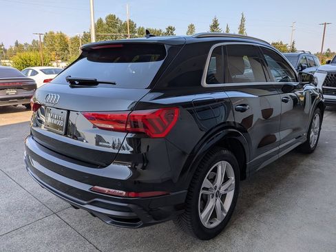 Used 2021 Audi Q3 2.0T Premium Plus w/ Premium Plus Package AWD/4WD image 6