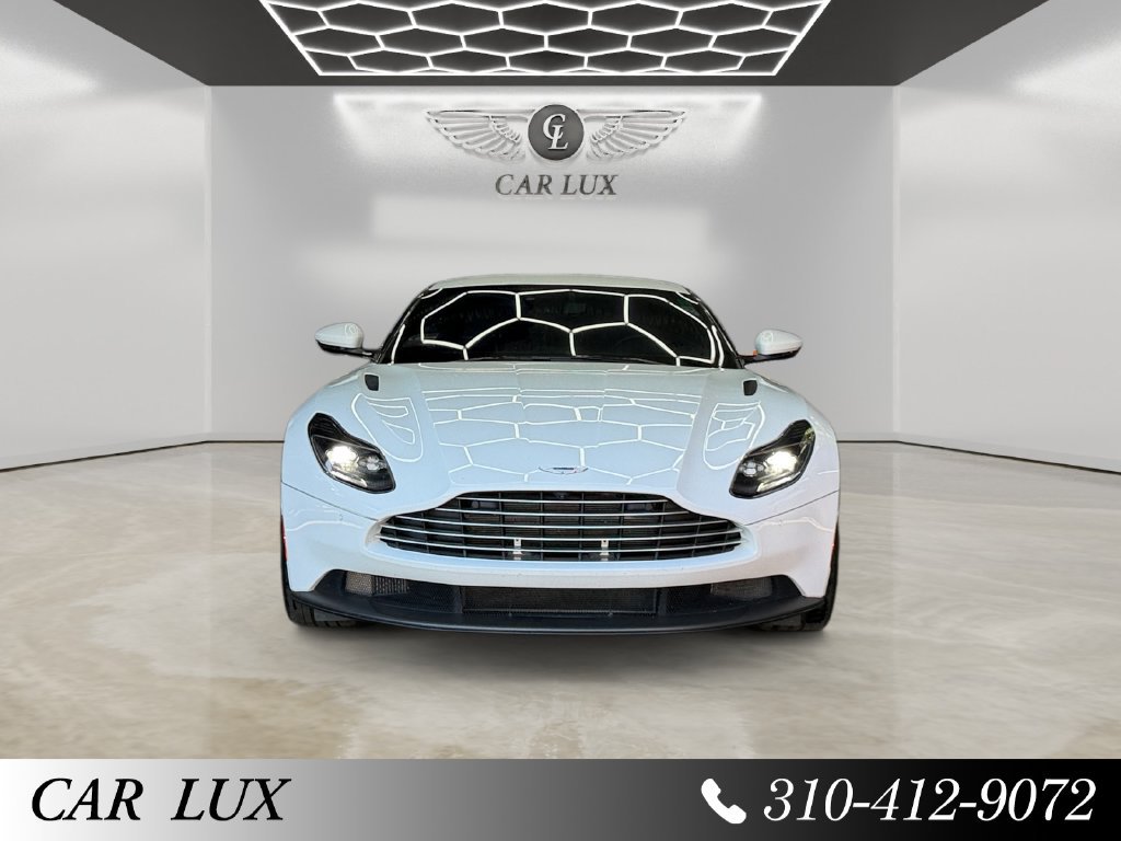 Used 2019 Aston Martin DB11 Coupe RWD image 8