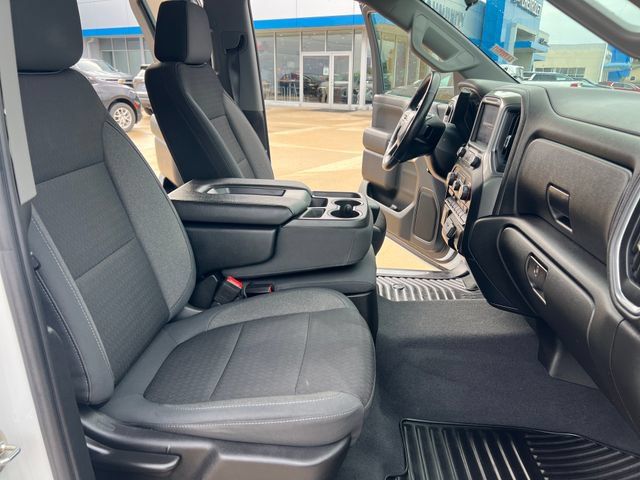 Certified 2019 Chevrolet Silverado 1500 LT w/ Convenience Package AWD/4WD image 19