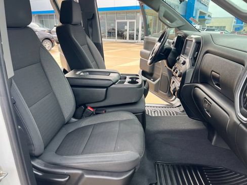 Certified 2019 Chevrolet Silverado 1500 LT w/ Convenience Package AWD/4WD image 19
