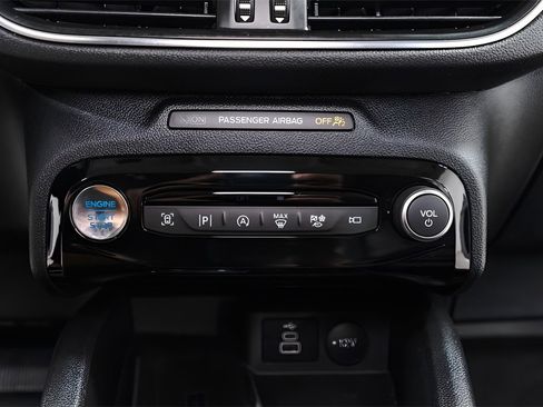 Used 2024 Ford Escape Platinum image 15