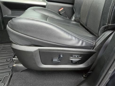 Used 2019 RAM 1500 Laramie image 15