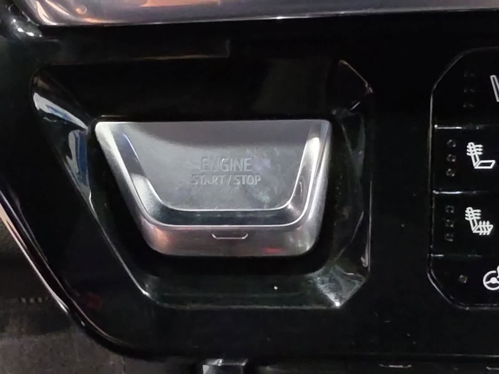 Used 2023 GMC Sierra 1500 Denali AWD/4WD image 29