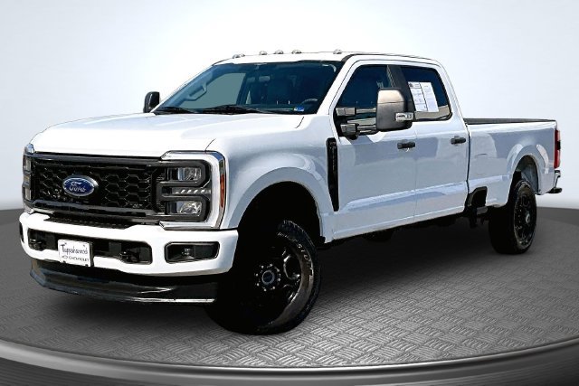 Used 2023 Ford F250 XL w/ STX Appearance Package AWD/4WD image 1