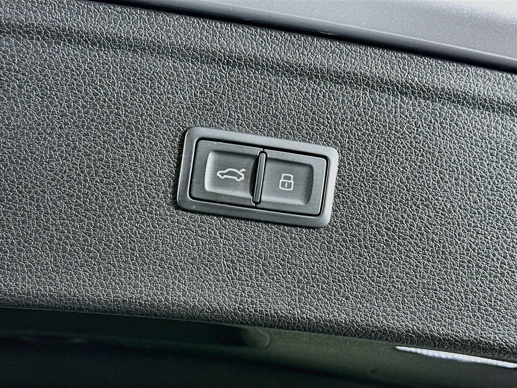 Used 2022 Audi Q5 2.0T Premium Plus AWD/4WD image 31