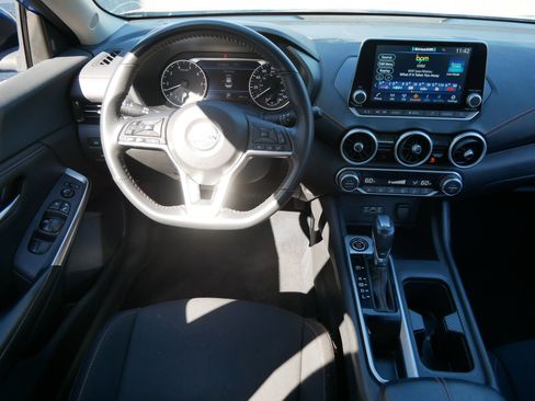 Used 2023 Nissan Sentra SR image 12