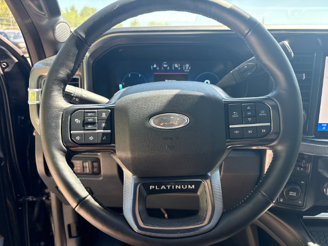 Certified 2025 Ford F350 Platinum AWD/4WD image 32