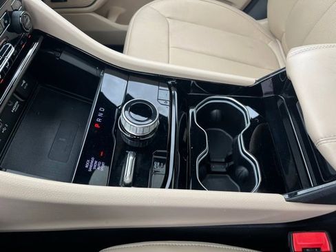 Used 2022 Jeep Grand Cherokee Limited 4xe w/ Luxury Tech Group II image 23