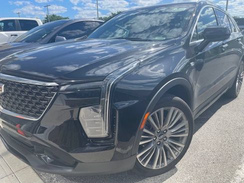 Used 2024 Cadillac XT4 Premium Luxury w/ Active Safety Package AWD/4WD image 1