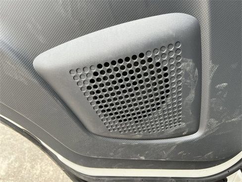 New 2024 Chevrolet Low Cab Forward image 22