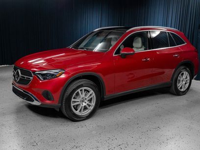 New 2025 Mercedes-Benz GLC 300