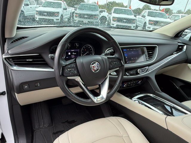 Used 2023 Buick Enclave Essence w/ Experience Buick Package AWD/4WD image 12