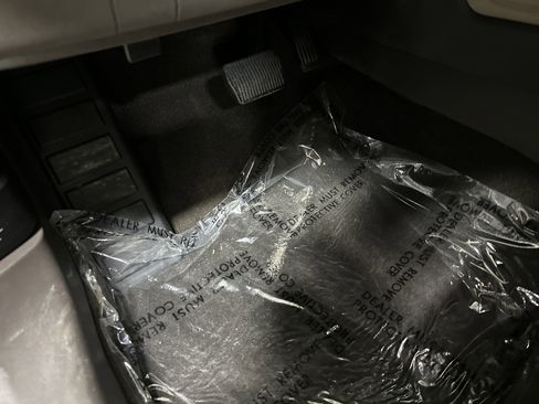 Used 2020 Lincoln Corsair Reserve w/ Equipment Group 201A image 17