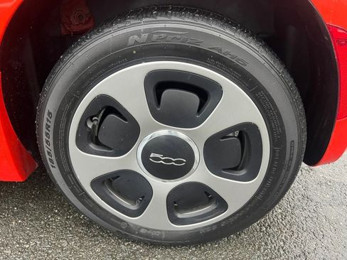 Used 2017 FIAT 500 e image 41