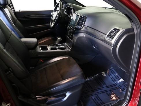 Used 2021 Jeep Grand Cherokee Laredo X AWD/4WD image 35