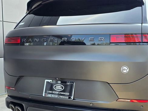 New 2025 Land Rover Range Rover Sport SV Edition Two image 9