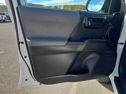 Used 2023 Toyota Tacoma SR image 16