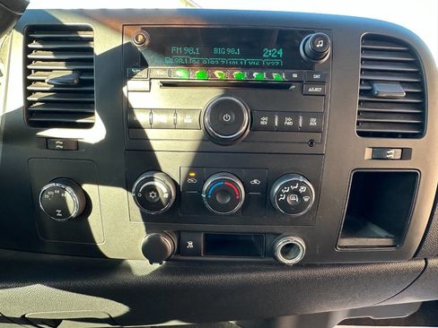 Used 2010 Chevrolet Silverado 1500 LT w/ Power Pack Plus image 20