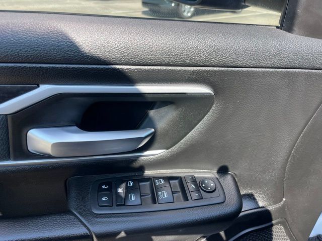 Used 2022 RAM 1500 Lone Star RWD image 12