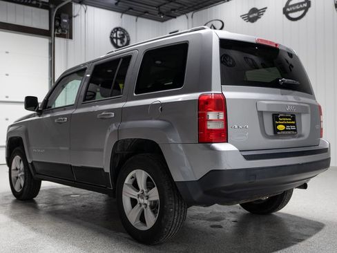 Used 2015 Jeep Patriot Latitude image 4