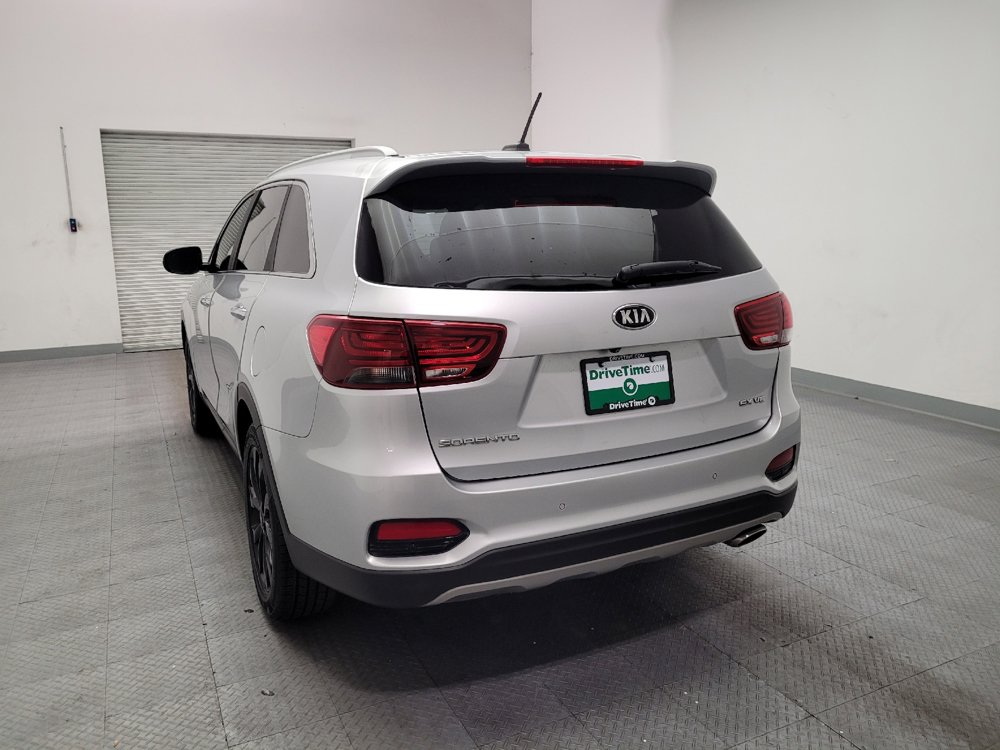 Used 2020 Kia Sorento EX FWD image 6