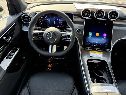 New 2026 Mercedes-Benz GLC 300 image 14