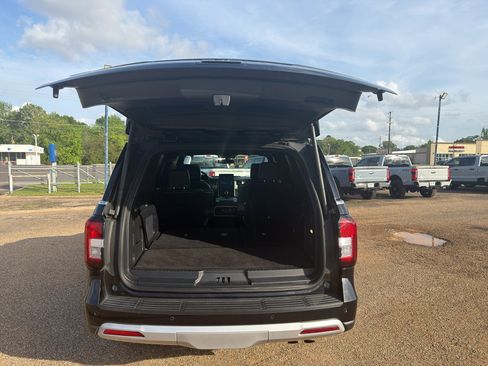 Used 2022 Ford Expedition Timberline AWD/4WD image 11